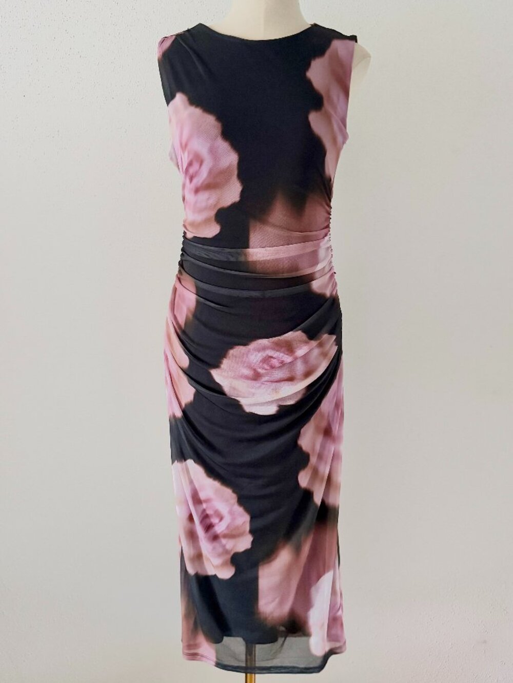 New STEVE MADDEN Sleeveless Scoop Neck Ruch Midaxi Dress Size Small Floral Black